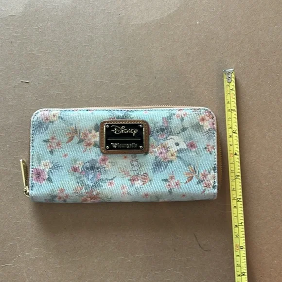 NWOT Disney Stitch Loungefly pastel wallet RARE zip around - Picture 16 of 16